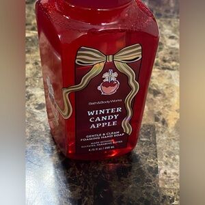 Bath & Body Works Winter Candy Apple Foaming Hand Soap
